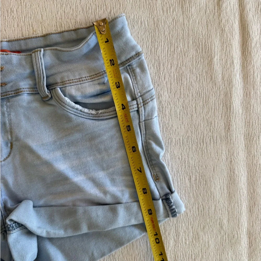 3 FOR $15‎ DEAL / Wax Jean Light Wash Denim Shorts Folded Waist Detail Size S